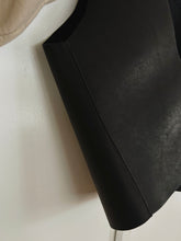 Load image into Gallery viewer, freakmutt bar vest
